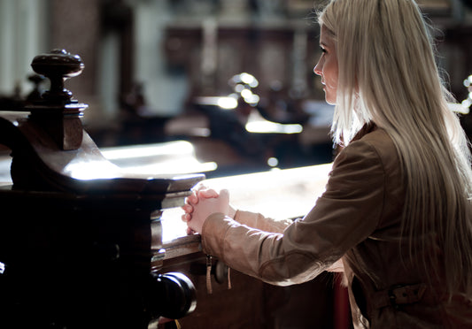 The Role of Prayer Cards in Personal Devotion