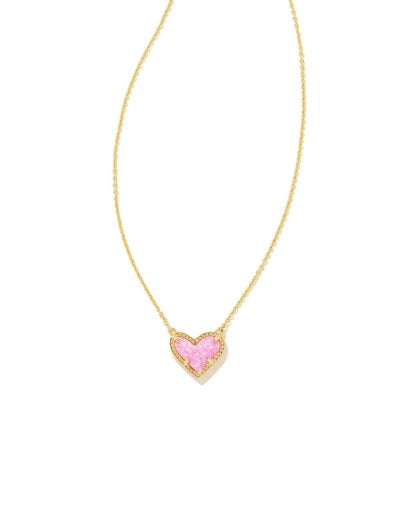ARI HEART SHORT PENDANT NECKLACE GOLD BUBBLEGUM PINK KYOCERA OPAL