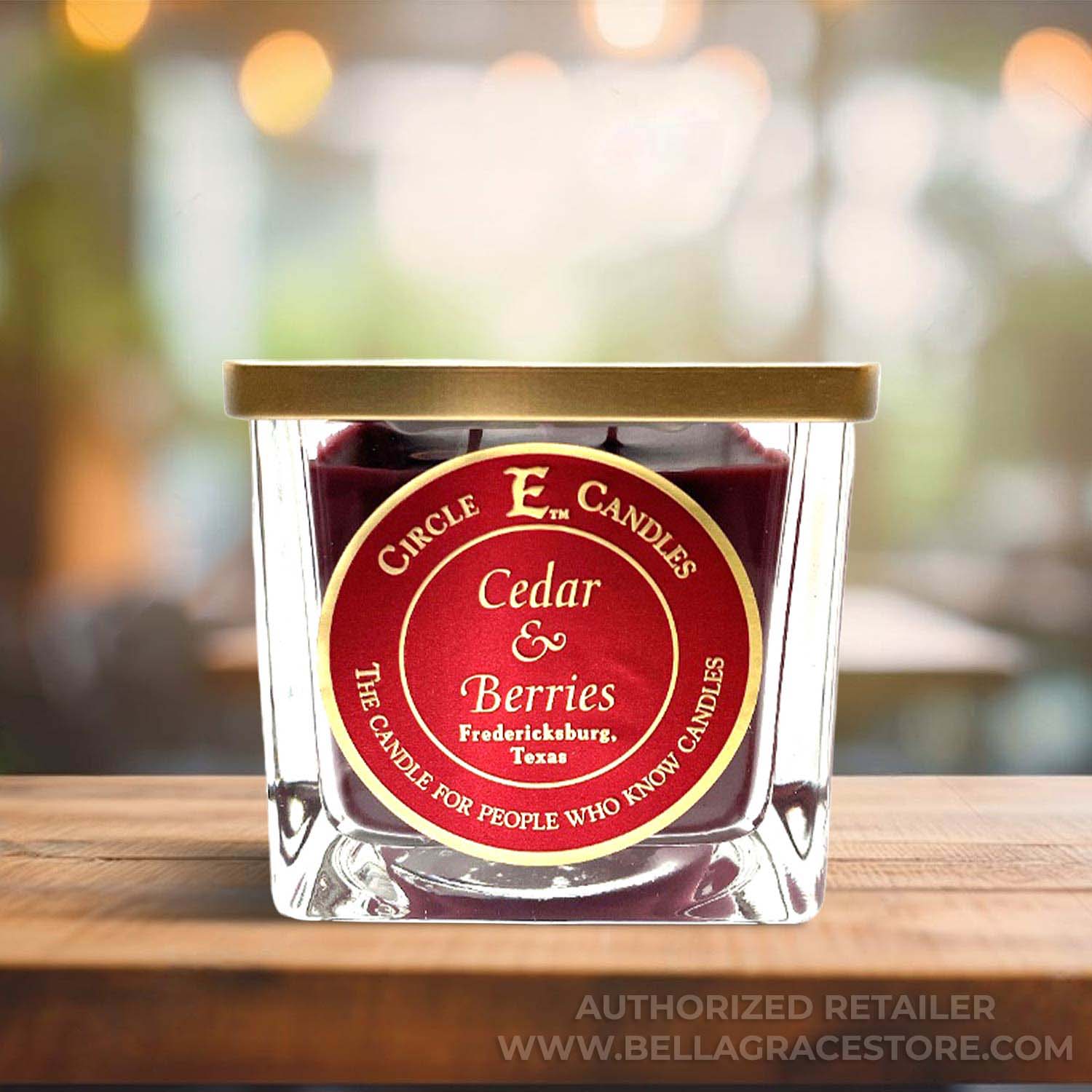Circle E Candles, Cedar and Berries Scent, Medium Size Jar Candle, 22oz, 2 Wicks