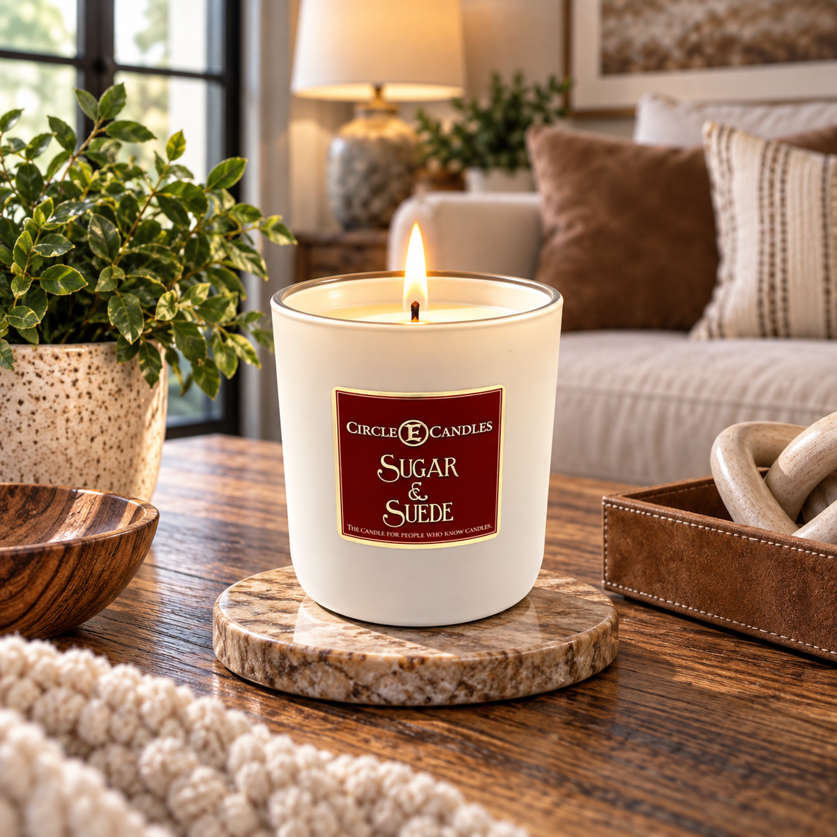 Circle E Candles, Sugar and Suede Scent, Medium Size Jar Candle, 7oz – Soft Sweet Warm Home Fragrance, Smooth Elegant Scented Candle, Made in USA