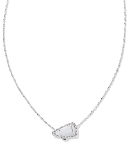 Cheer Short Pendant Necklace Silver White Mother of Pearl