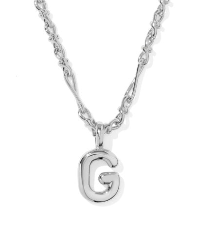 BUBBLE LETTER G SHORT PENDANT NECKLACE SILVER