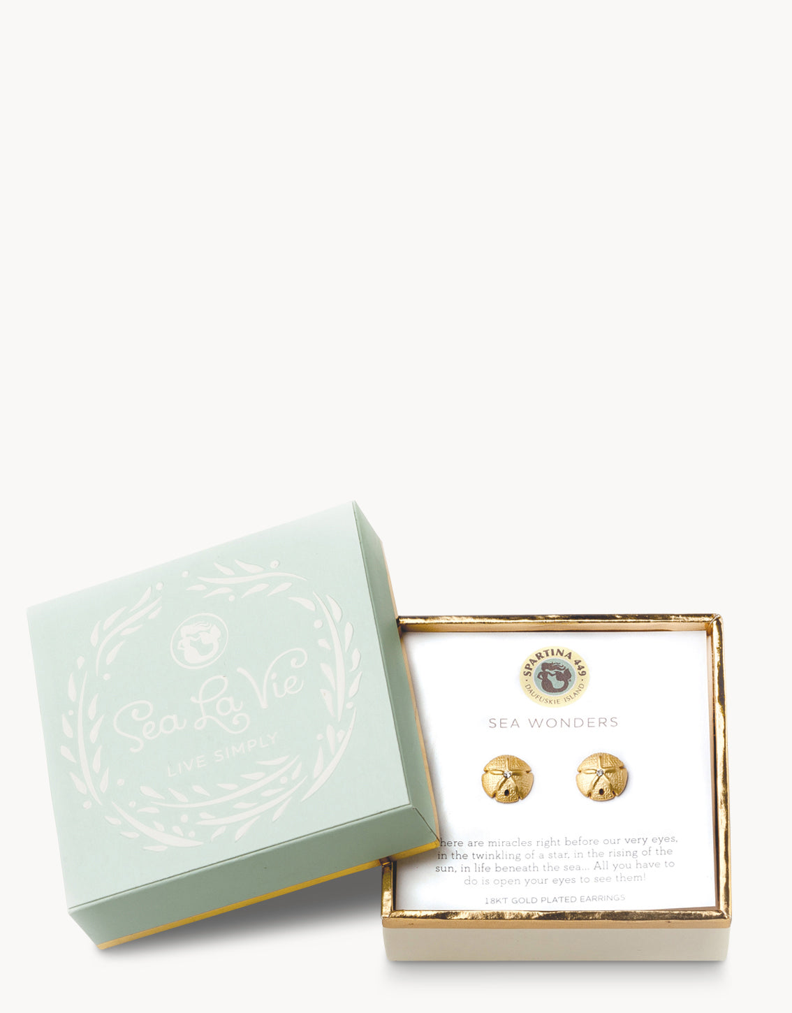 Spartina Sea La Vie Stud Earrings Thanks Pineapple Charm
