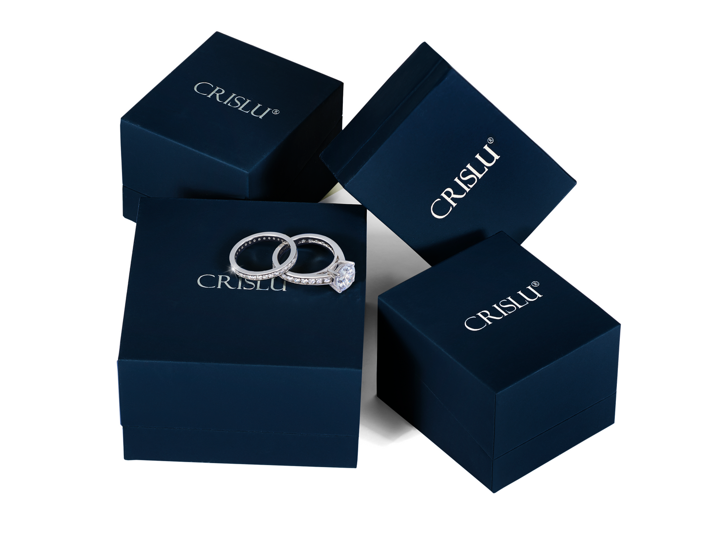 Crislu Solitaire Brilliant Stud Earrings Finished in Pure Platinum
